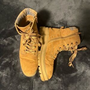 Maurice’s Tan Suede Lace-Up Boots with zipper side
